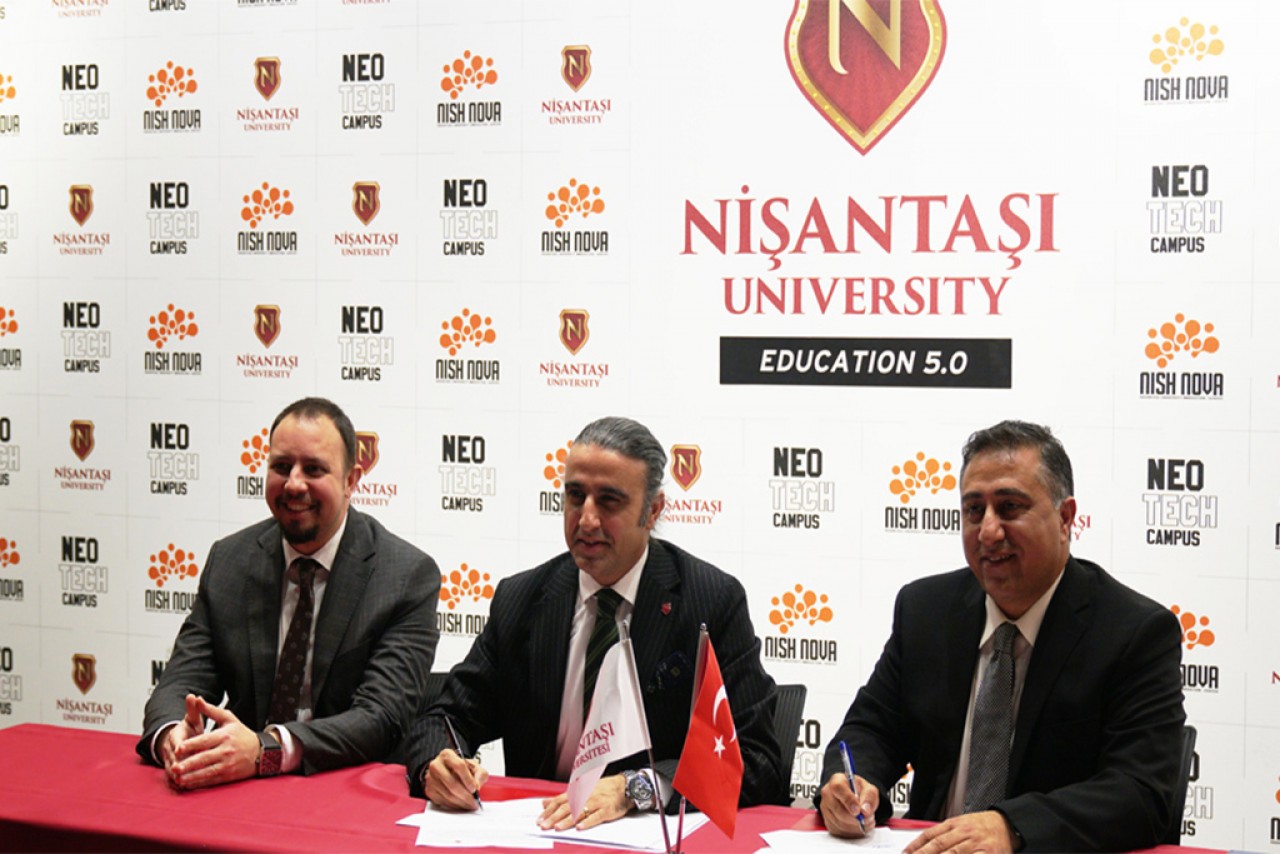  Nişantaşı Üniversitesi 