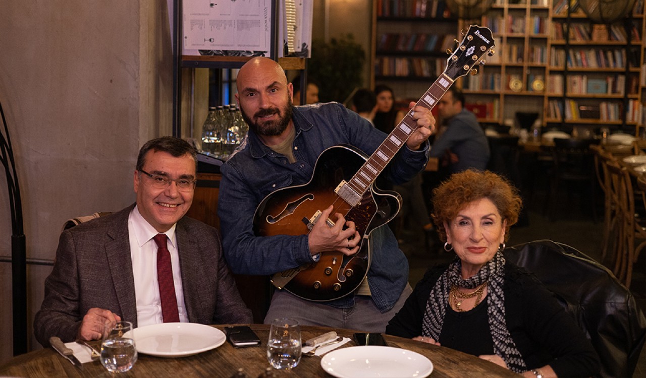 KANSERİ KORKUTAN ADAM PROF. DR. NİHAT ZAFER UTKAN ve MELEKLERİ… 