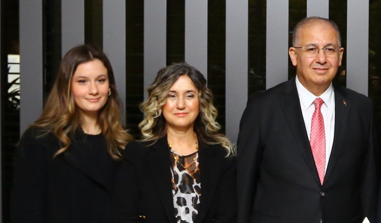  KOCAELİ ÜNİVERSİTESİ YENİ REKTÖRÜ PROF. DR. NUH ZAFER CANTÜRK 