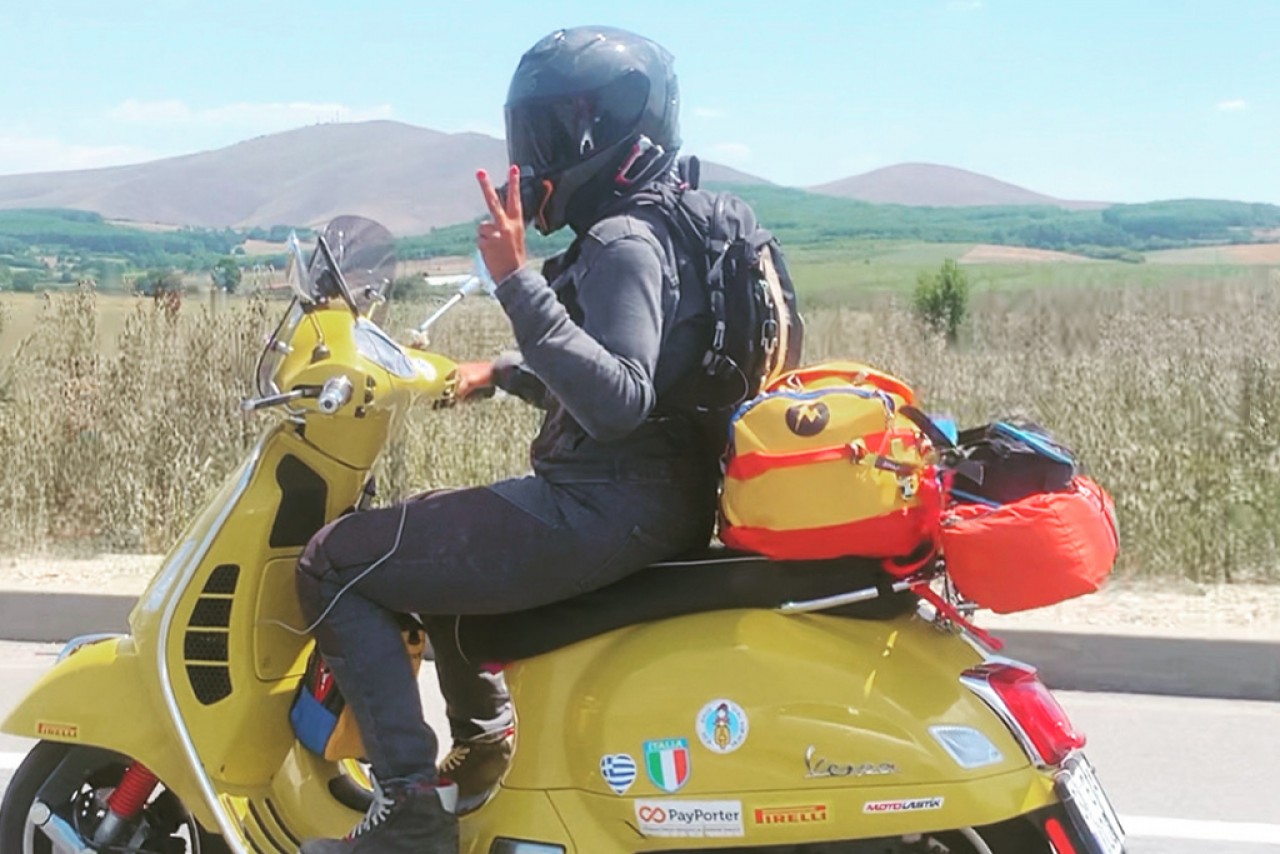  Vespa ile Avrupa / Gülşah Merve Yüksel 
