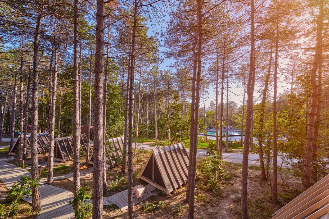  Türkiye’nin En Büyük Glamping Tesisi LONGOSPHERE 