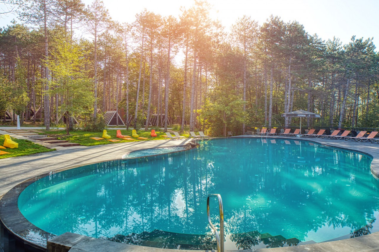  Türkiye’nin En Büyük Glamping Tesisi LONGOSPHERE 