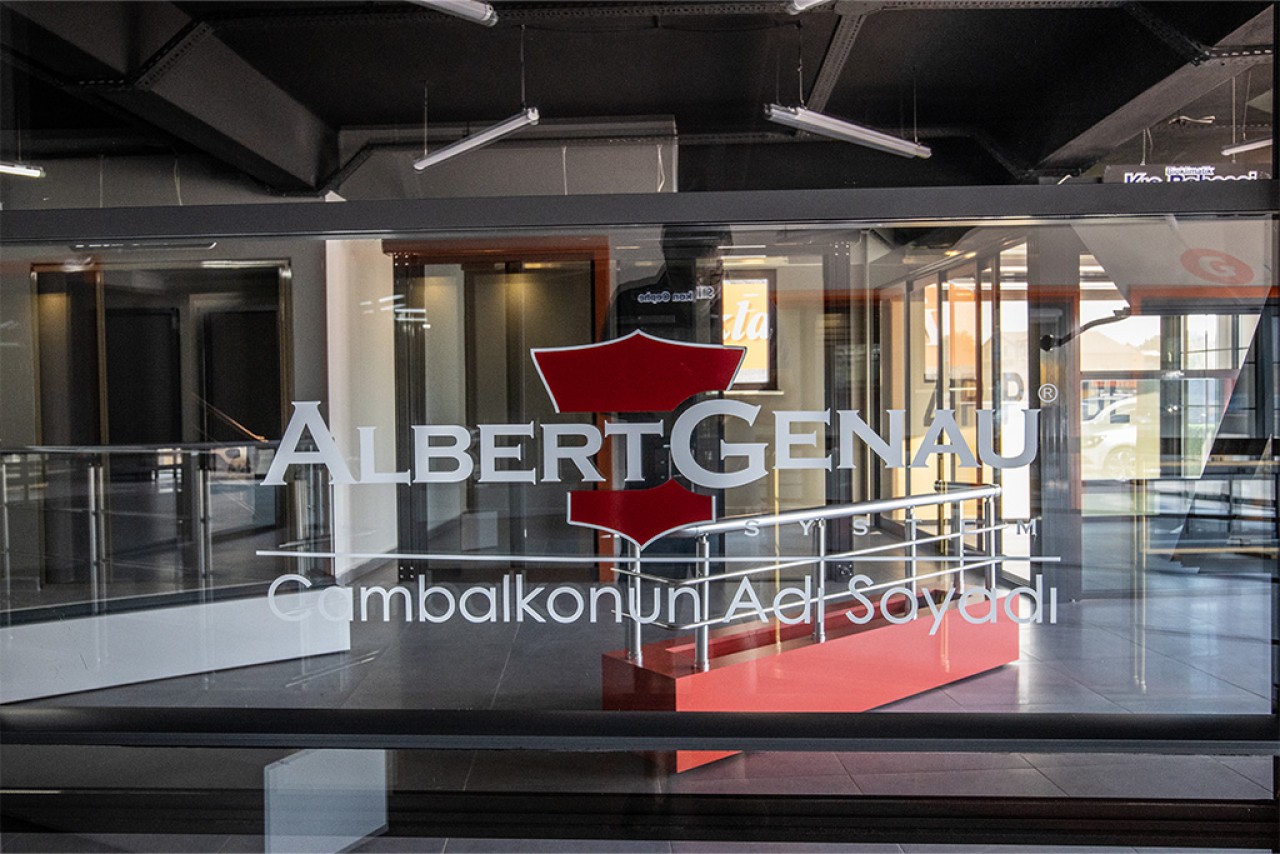  GÜNGÖR PEN / GÜNGÖR BALEL 