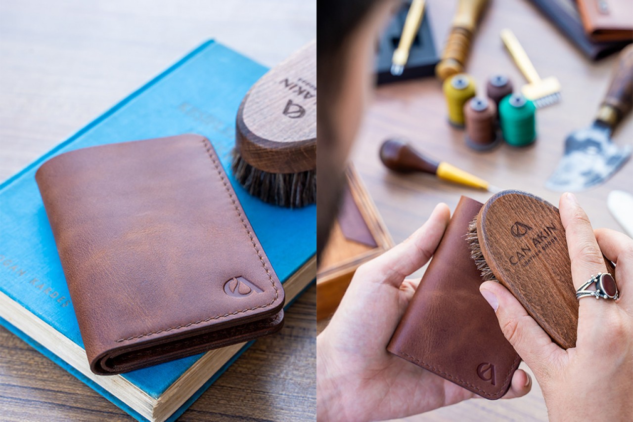 CAN AKIN LEATHER GOODS 