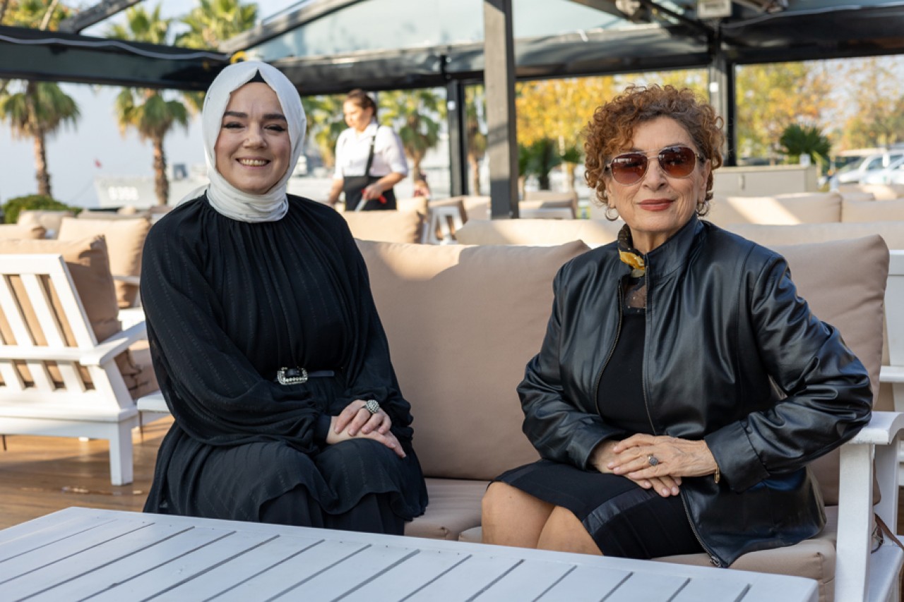  Öncü Kadınlar Derneği   “Ben” olmaktan çıkıp “Biz” olmak için… 