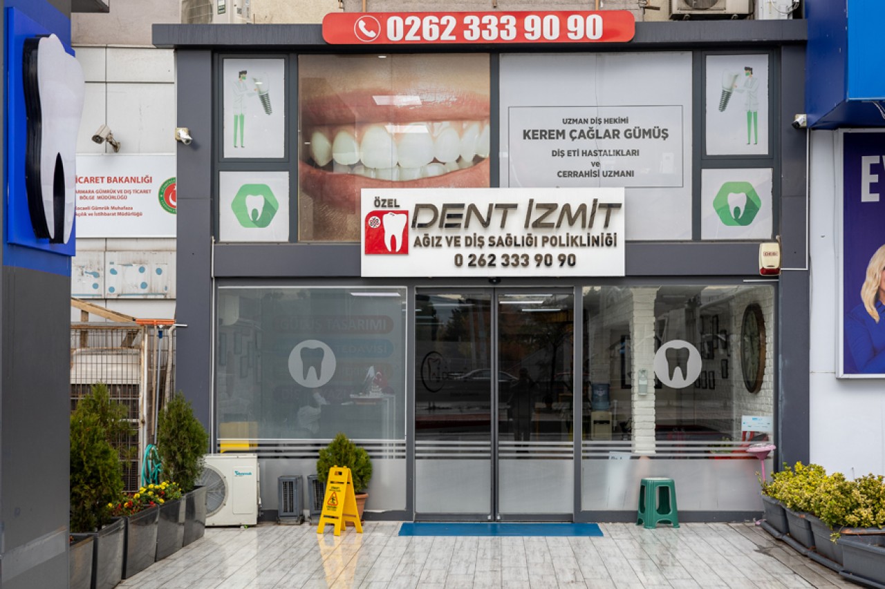  “Kendi adıma nasıl bir klinikte tedavi görmek isterdim?” / DENTİZMİT 