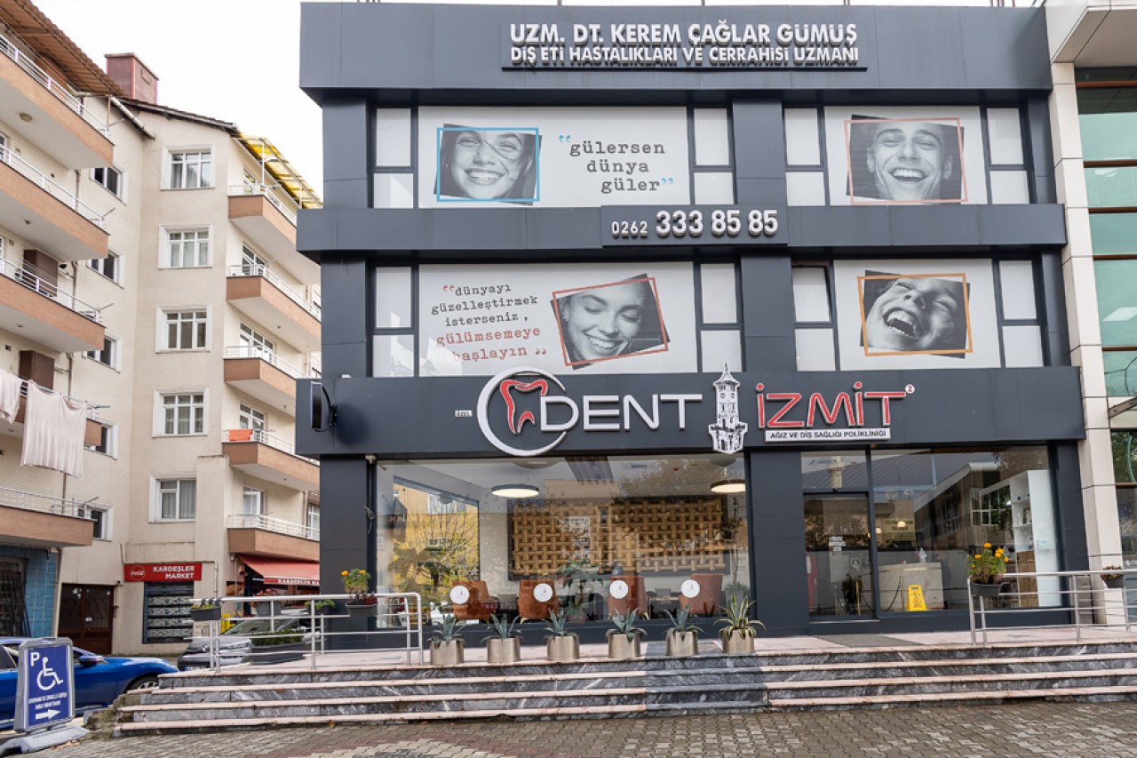  “Kendi adıma nasıl bir klinikte tedavi görmek isterdim?” / DENTİZMİT 