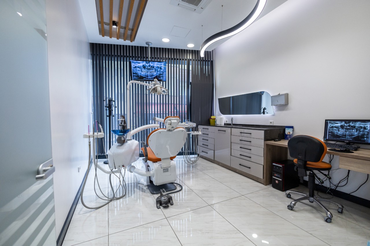  “Kendi adıma nasıl bir klinikte tedavi görmek isterdim?” / DENTİZMİT 
