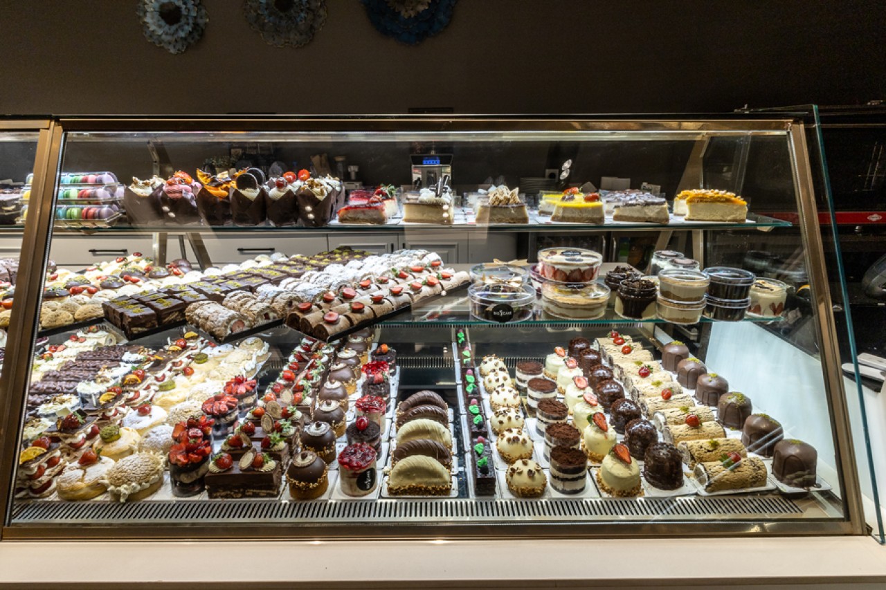  “Şu hayatta herkesi mutlu edemezsin” derler... “Big Cake” herkesi mutlu ediyor... 
