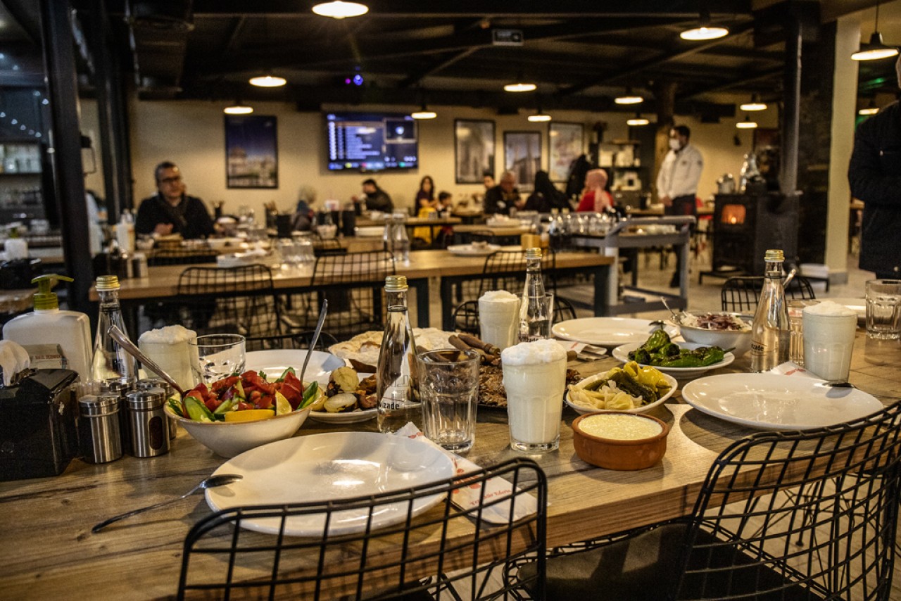  Şehrin Lezzet Yıldızı Tarif Cağ Kebap 3 Yaşında 