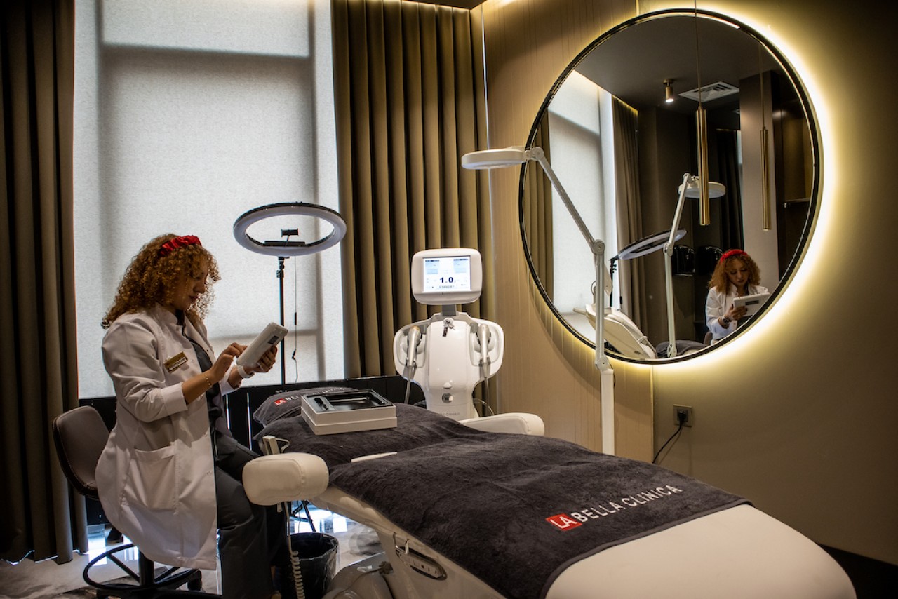  La Bella Clinic'a : Sağlıktan Gelen Güzellik 
