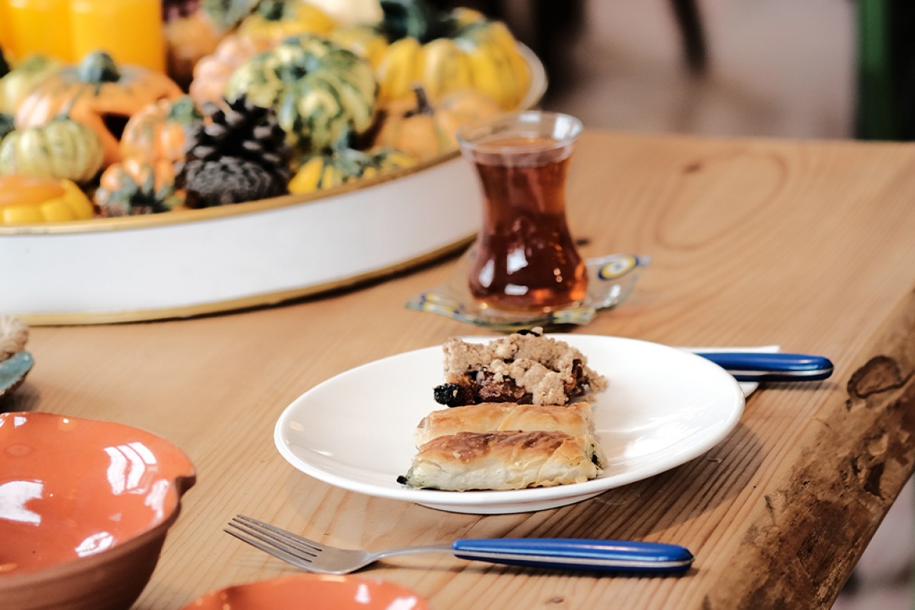  Filiz Home & Art Coffee “Hayata Dair Her Şey Burada” 