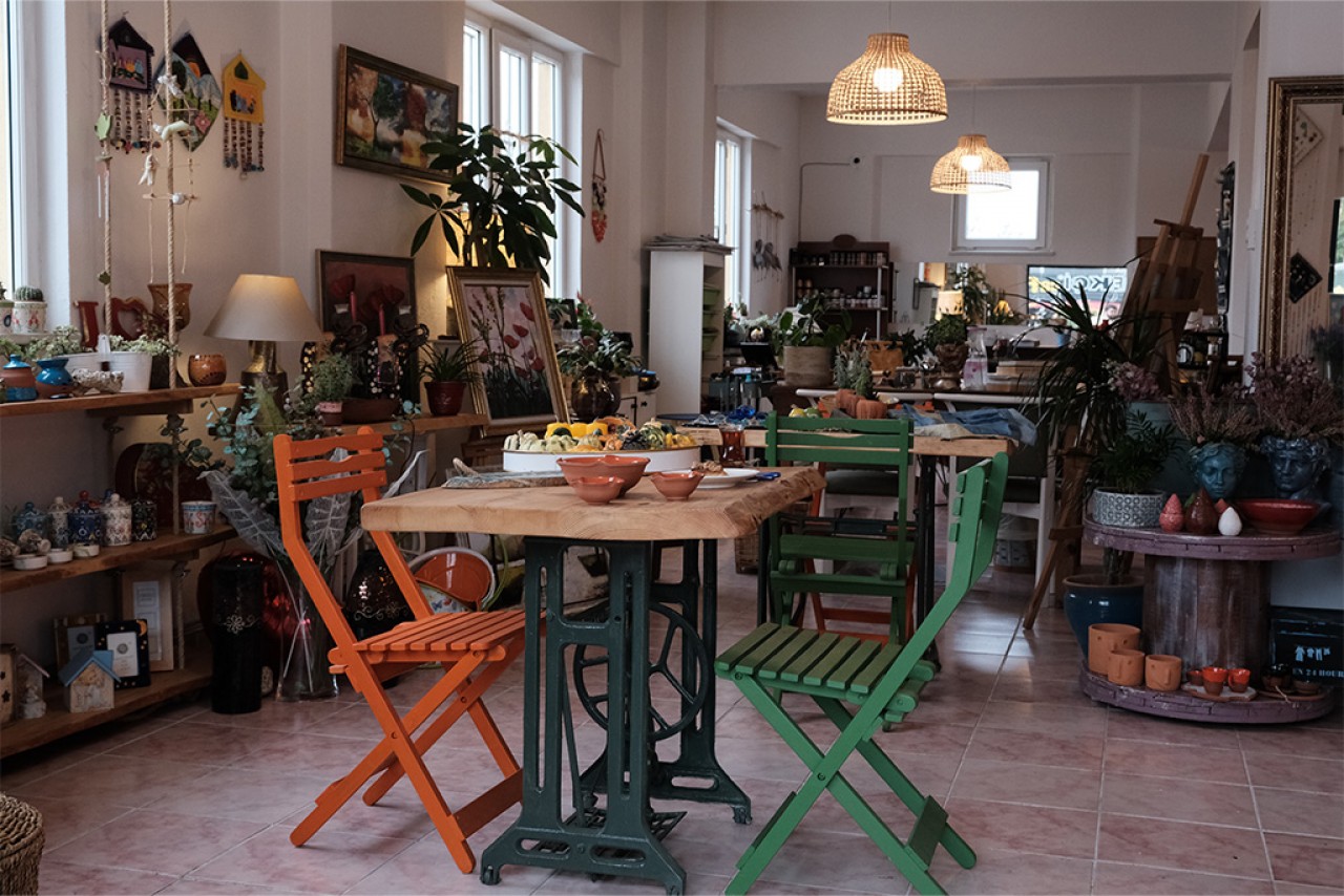  Filiz Home & Art Coffee “Hayata Dair Her Şey Burada” 