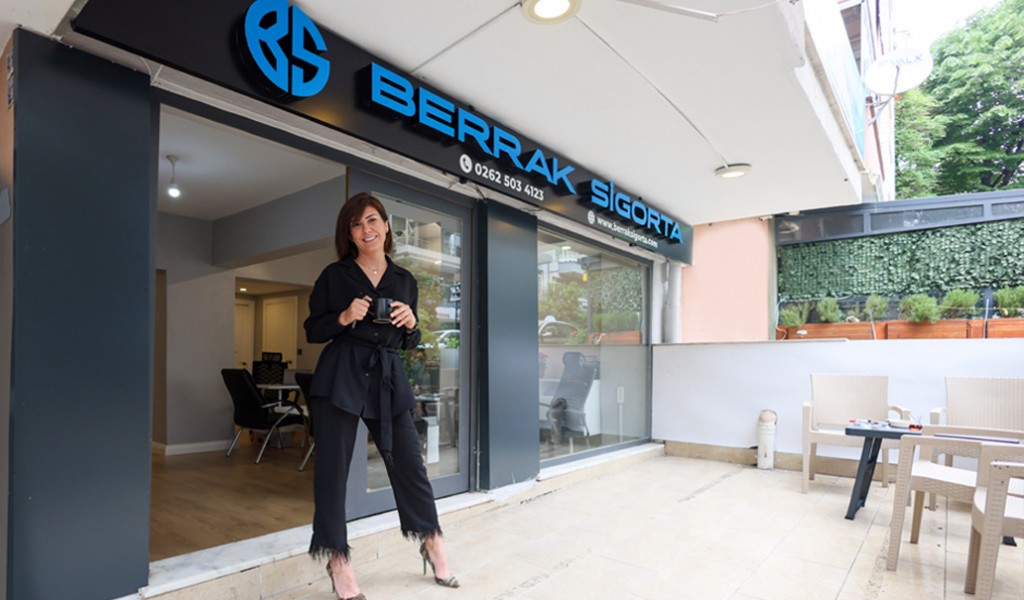 Berrak Sigorta  “İyi ki” Demek İçin