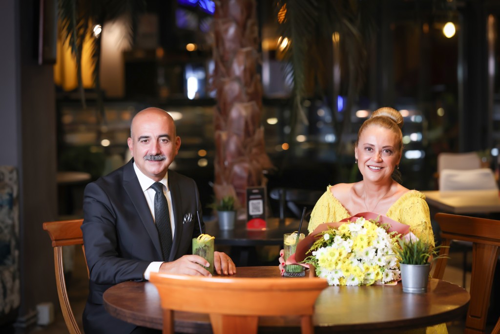 ÇOK ŞEKERLİ VE SADE- ZEYNEP YALAZ; İZMİT’İN KUTUP YILDIZI HÜSEYİN EROL