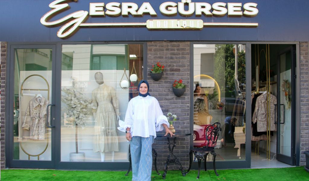 ESRA GÜRSES BOUTIQUE  Sizin Tarzınız, Bizim İmzamız... "Modanın Özgün İmzası"