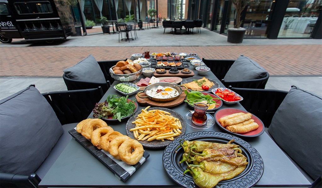 Kahvaltının Yıldızı Sen'sin DOUBLETREE BY HİLTON KOCAELİ