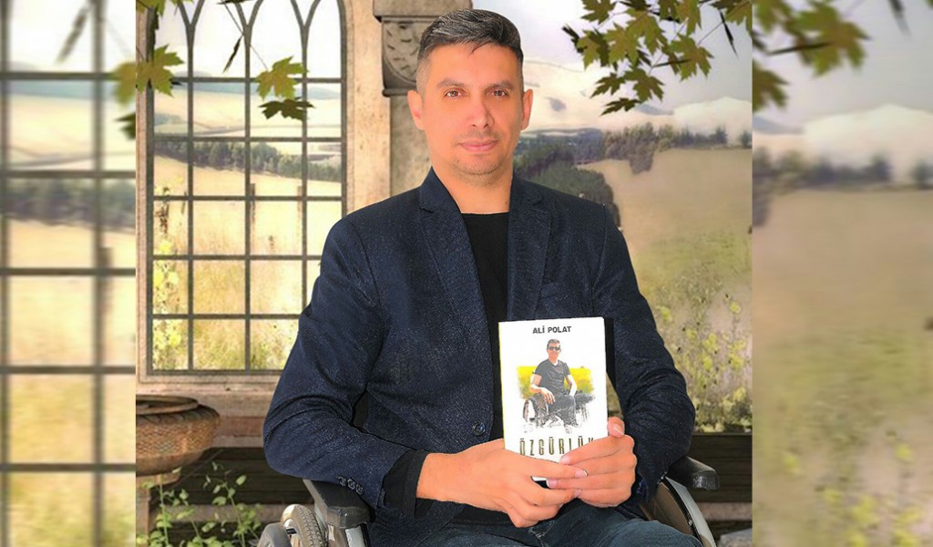 Kitap Önerisi;    ÖZGÜRLÜK	 Umudunu kaybetmek üzere olanlar için hiç sönmeyecek bir ışık kaynağı...