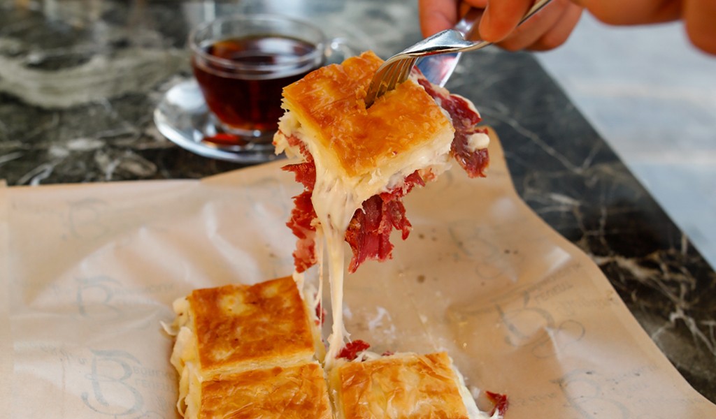 Levent Börek'te Sınırsız Lezzet!