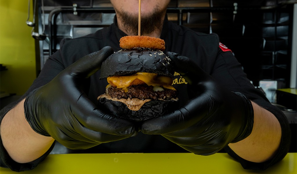 Renkli Şehirlerin Burgeri: Rail Burger