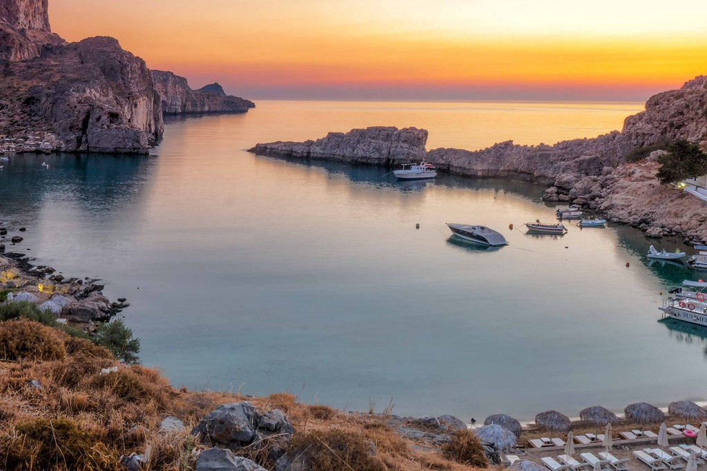 Tarih, deniz ve mükemmel yemekleriyle; Rodos Adası