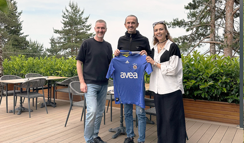TUNCAY ŞANLI    "Türk futbolunun efsane ismi Tuncay Şanlı ile geçmişten geleceğe bir yolculuk."